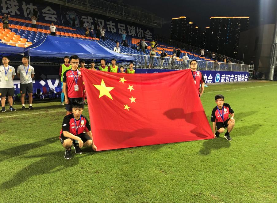 中国足球聚光灯下，球队实力逐渐崛起的简单介绍