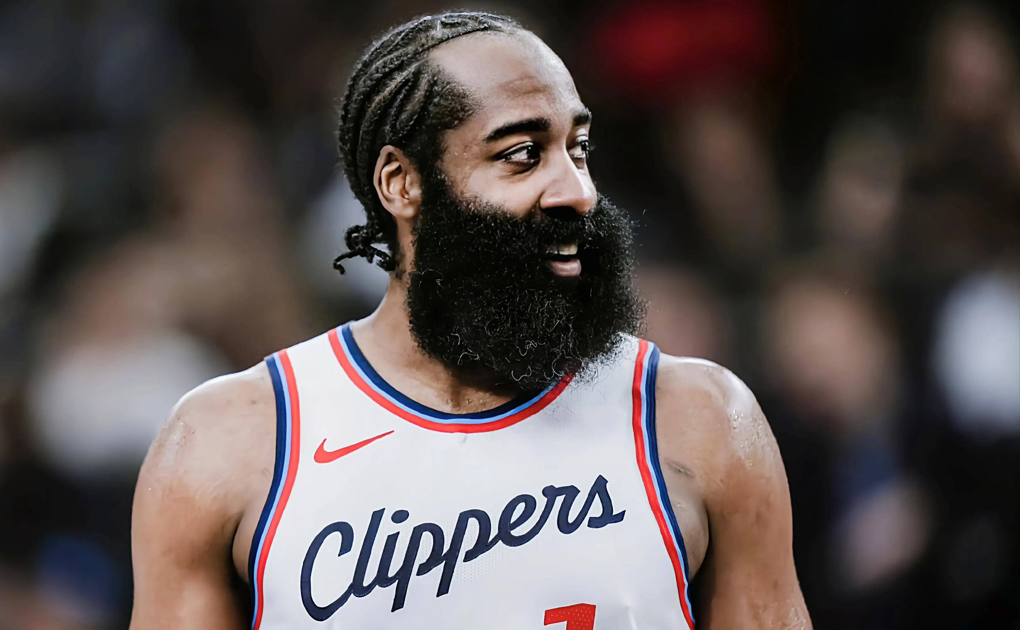 开云体育网页版-包含NBA快船交易第2步：正式裁掉中锋尤班克斯&amp;度过澄清期将加盟国王的词条