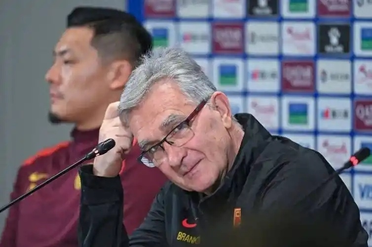 韩媒:中国足球又找借口请里皮也没进世界杯的简单介绍
